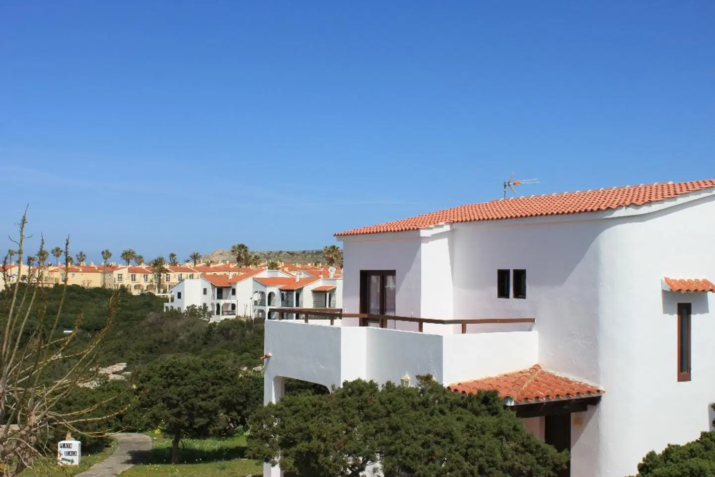 Yucas Homes EXTERIOR