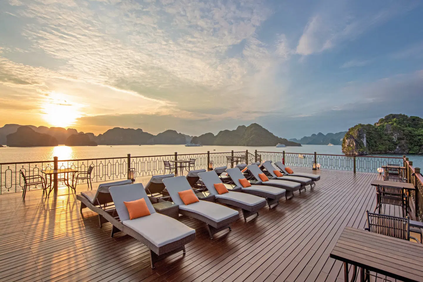 Halong Bucht mit Stil (1 Nacht) Terrasse