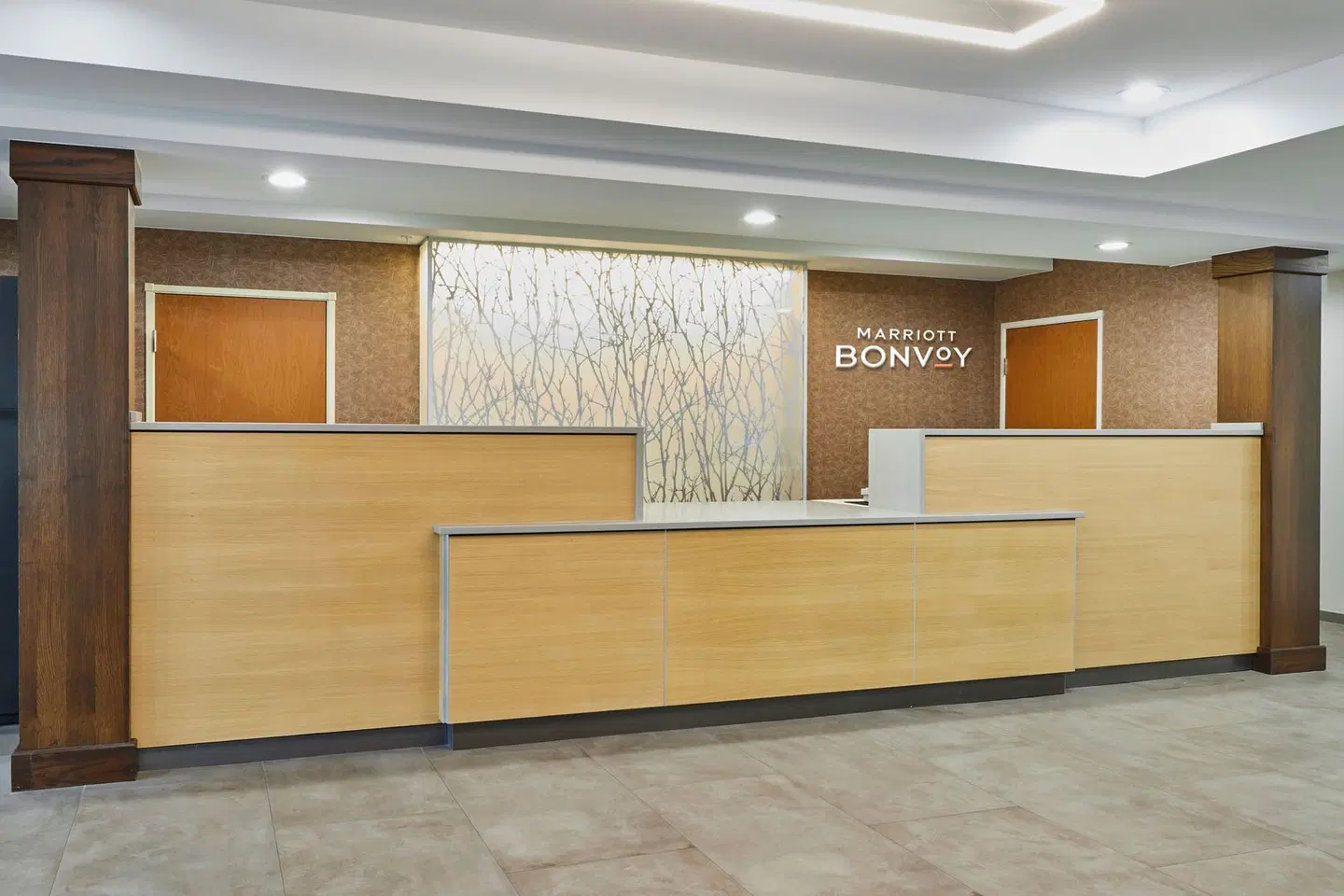 Fairfield Inn & Suites by Marriott Burlington LOUNGE_LOBBY