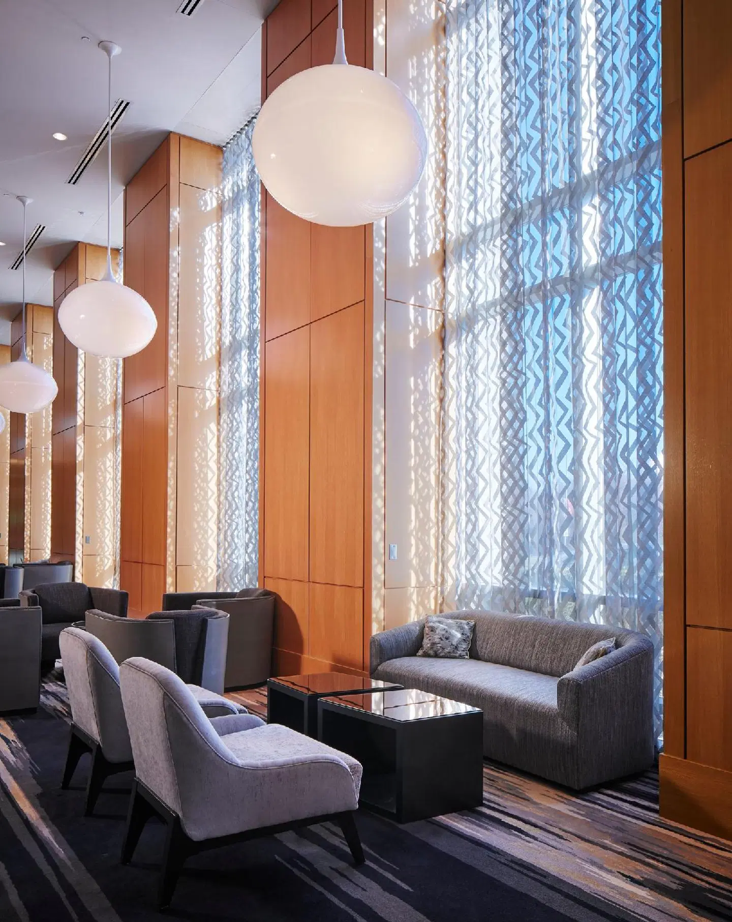 Loews Chicago O'Hare LOUNGE_LOBBY