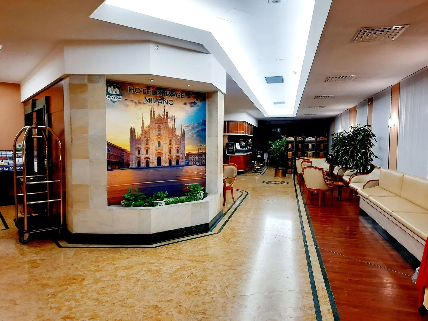 Sure Hotel Collection by Best Western Hotel Mirage Bar