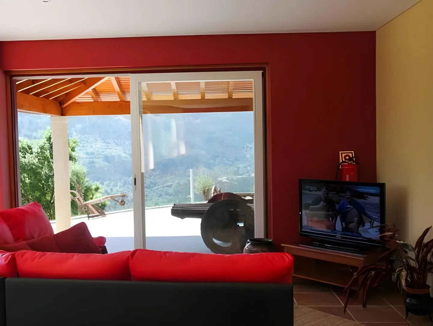Encostas da Torre ROOM_EXAMPLE