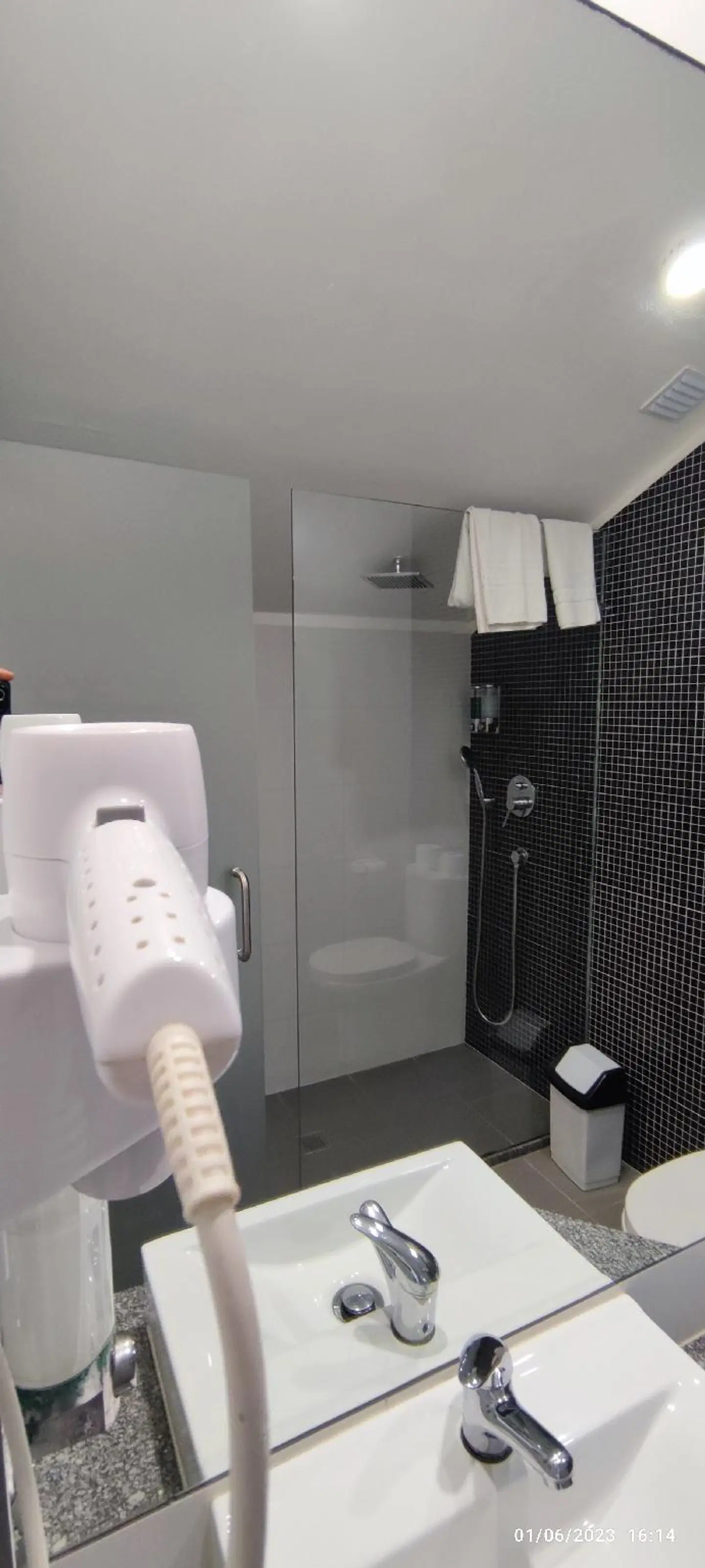 M Badezimmer