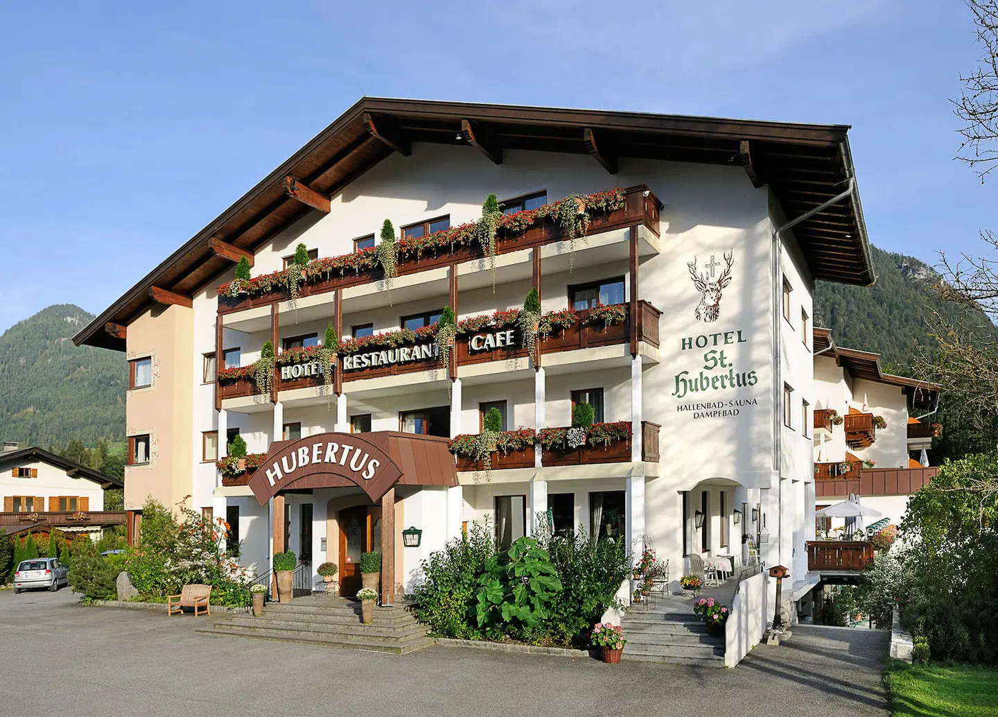 St. Hubertus EXTERIOR