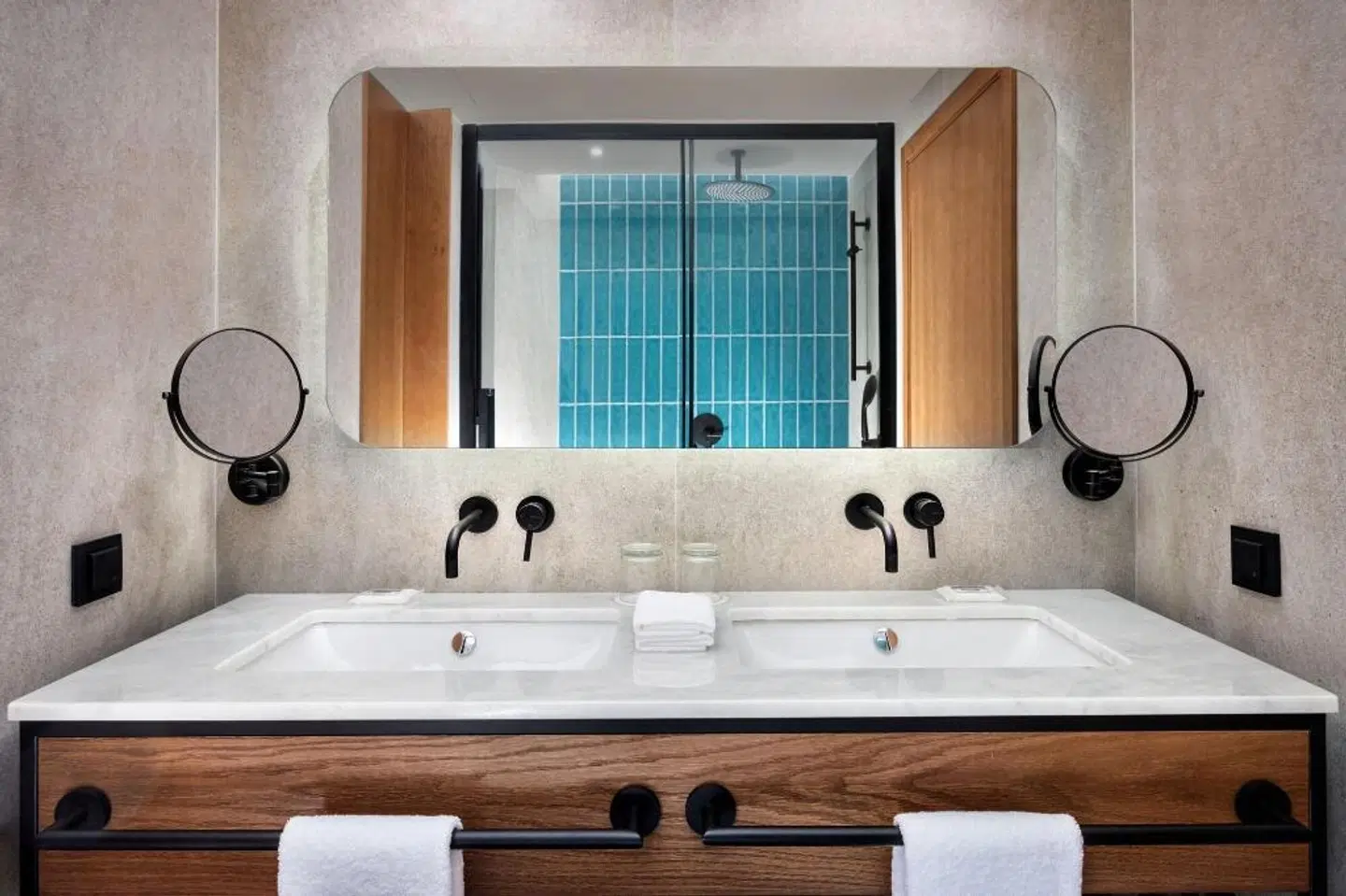 Four Points by Sheraton Matosinhos Badezimmer