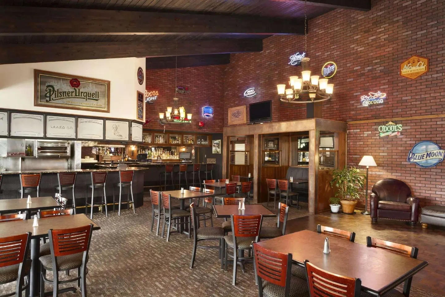 Ramada by Wyndham Spokane Airport Restaurant