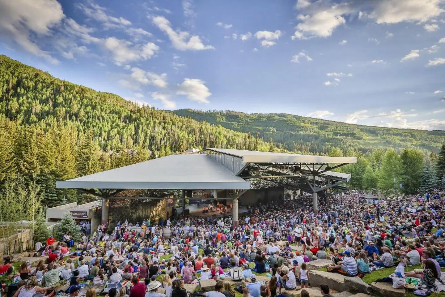 Vail's Mountain Haus at the Covered Bridge Tiere