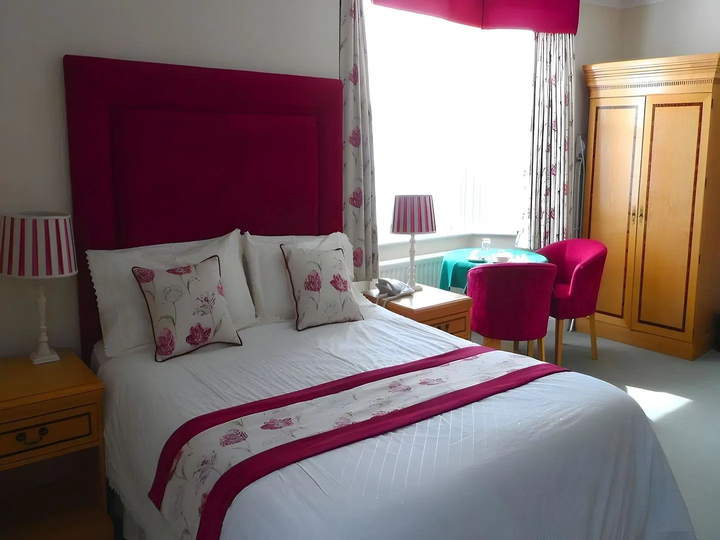 Charles House ROOM_EXAMPLE