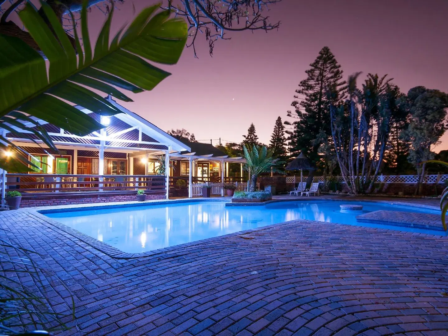 Pine Lodge Resort OUTDOOR_POOL