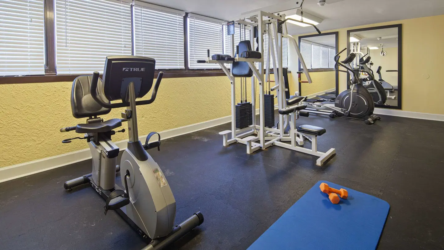 Best Western Ocean Sands Beach Resort SPORTS_AND_LEISURE