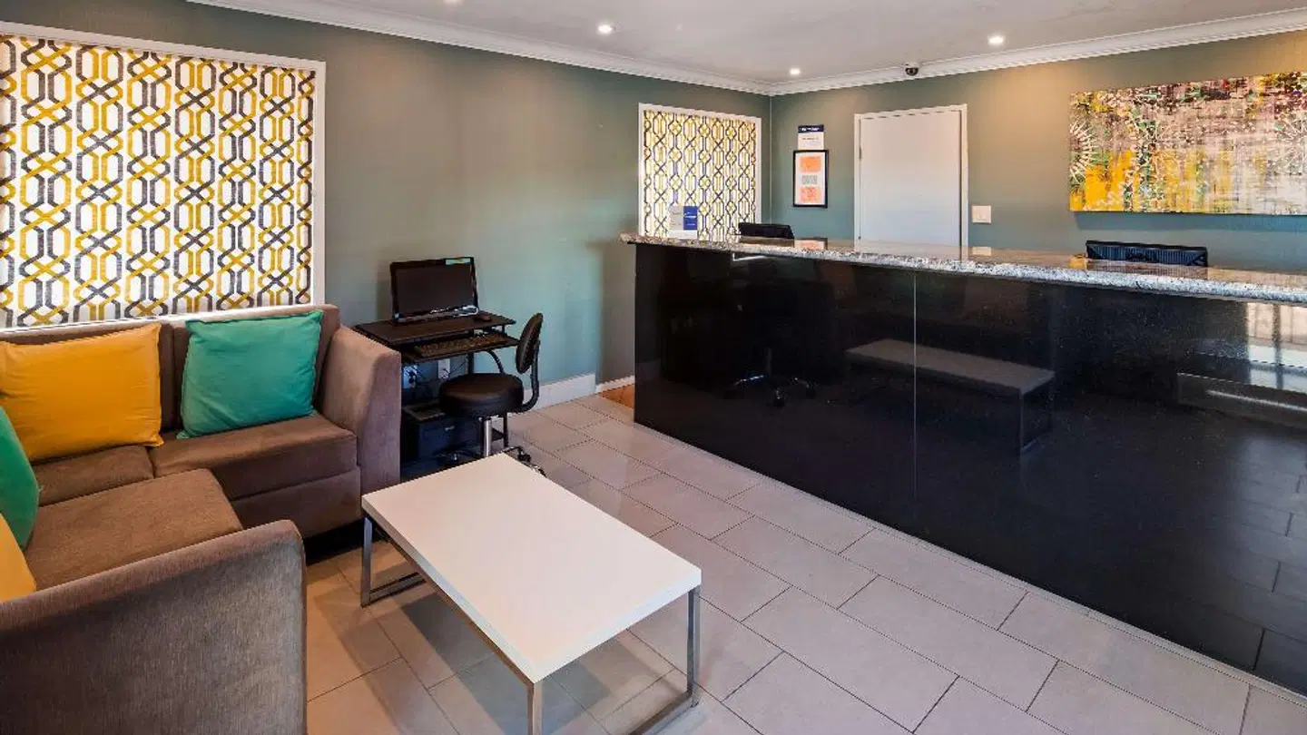 Best Western Park Crest Inn - Monterey LOUNGE_LOBBY