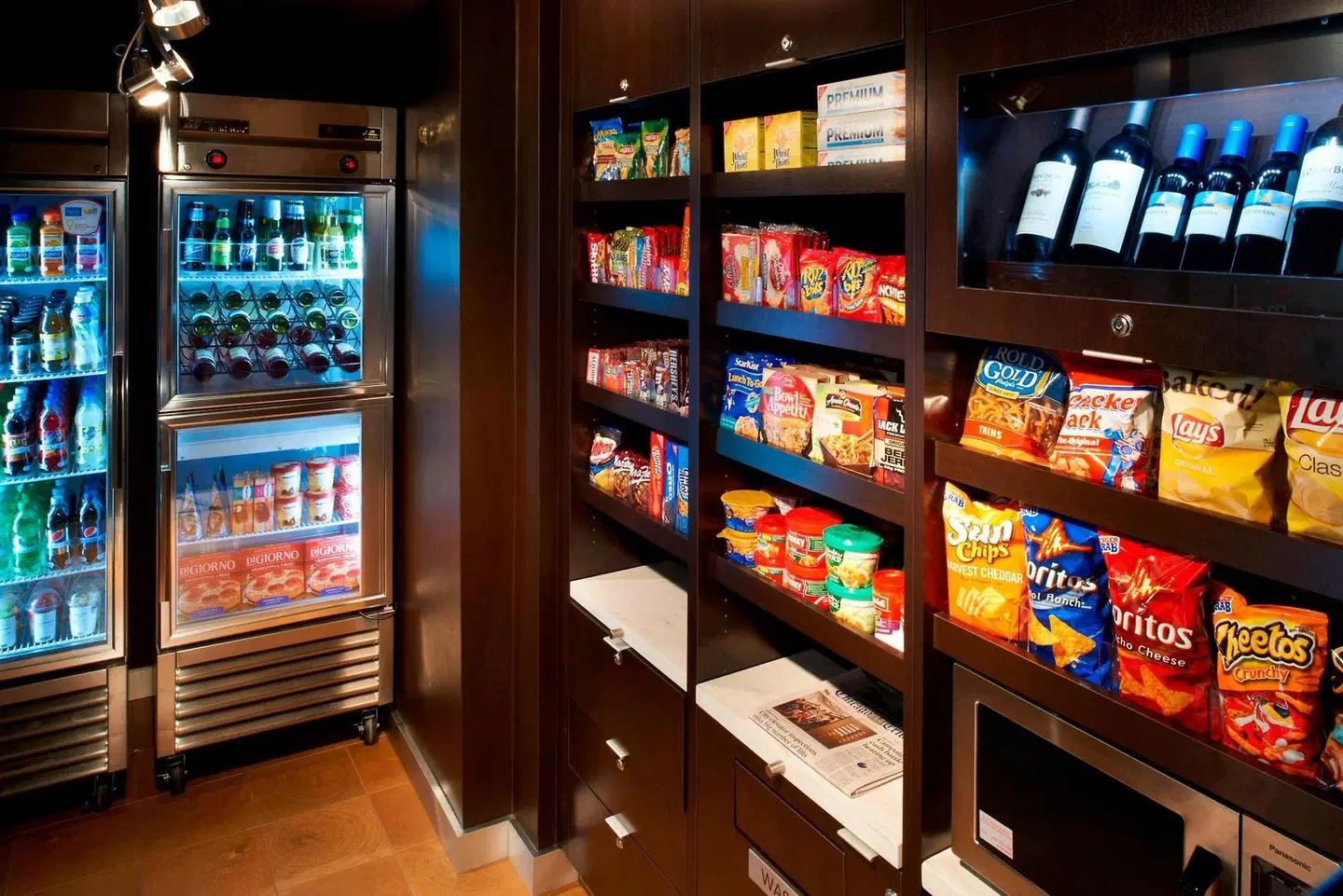 Courtyard by Marriott Chicago Deerfield Bar