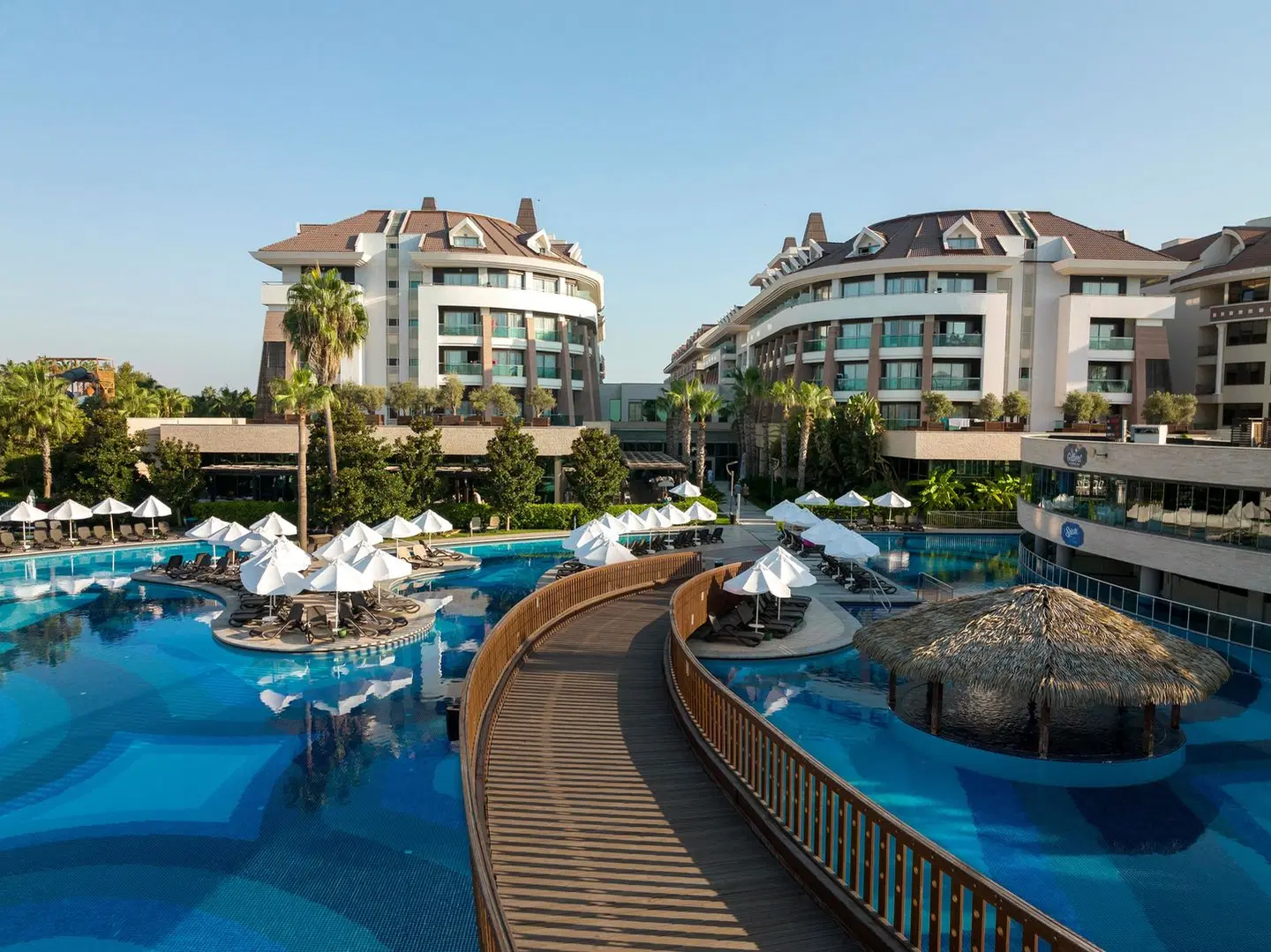 Sherwood Dreams Resort OUTDOOR_POOL