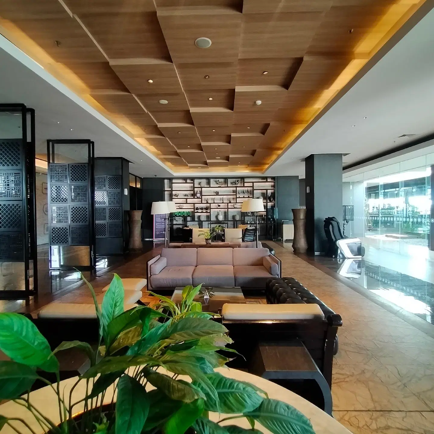 Swiss-Belinn Saripetojo Solo LOUNGE_LOBBY