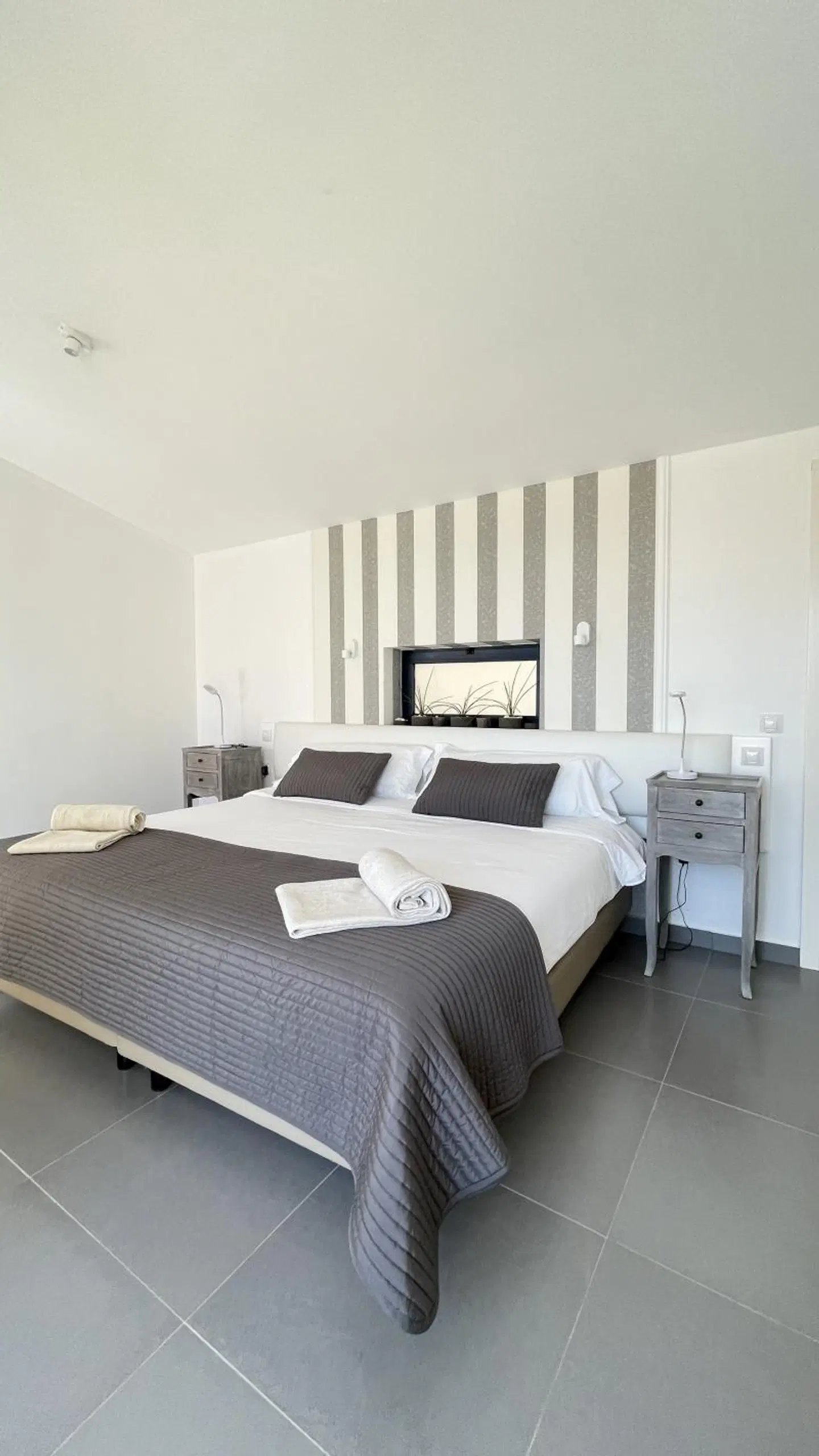 Hotel Fuerte Village Suites ROOM_EXAMPLE