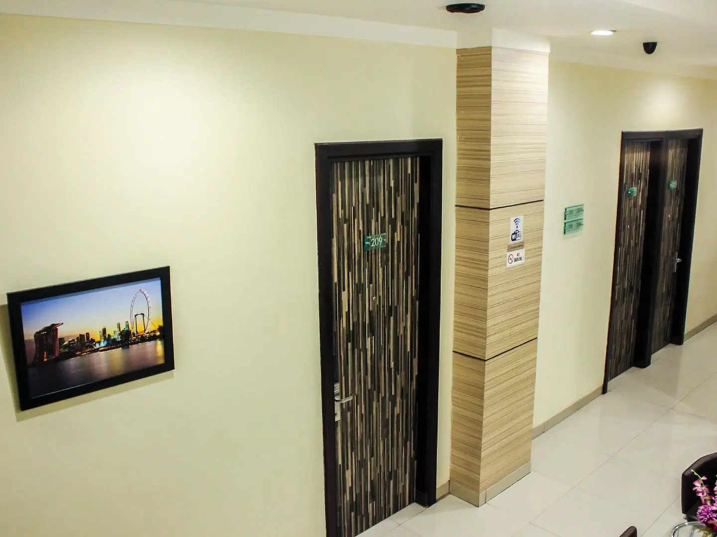 Vindhika Hotel ROOM_EXAMPLE
