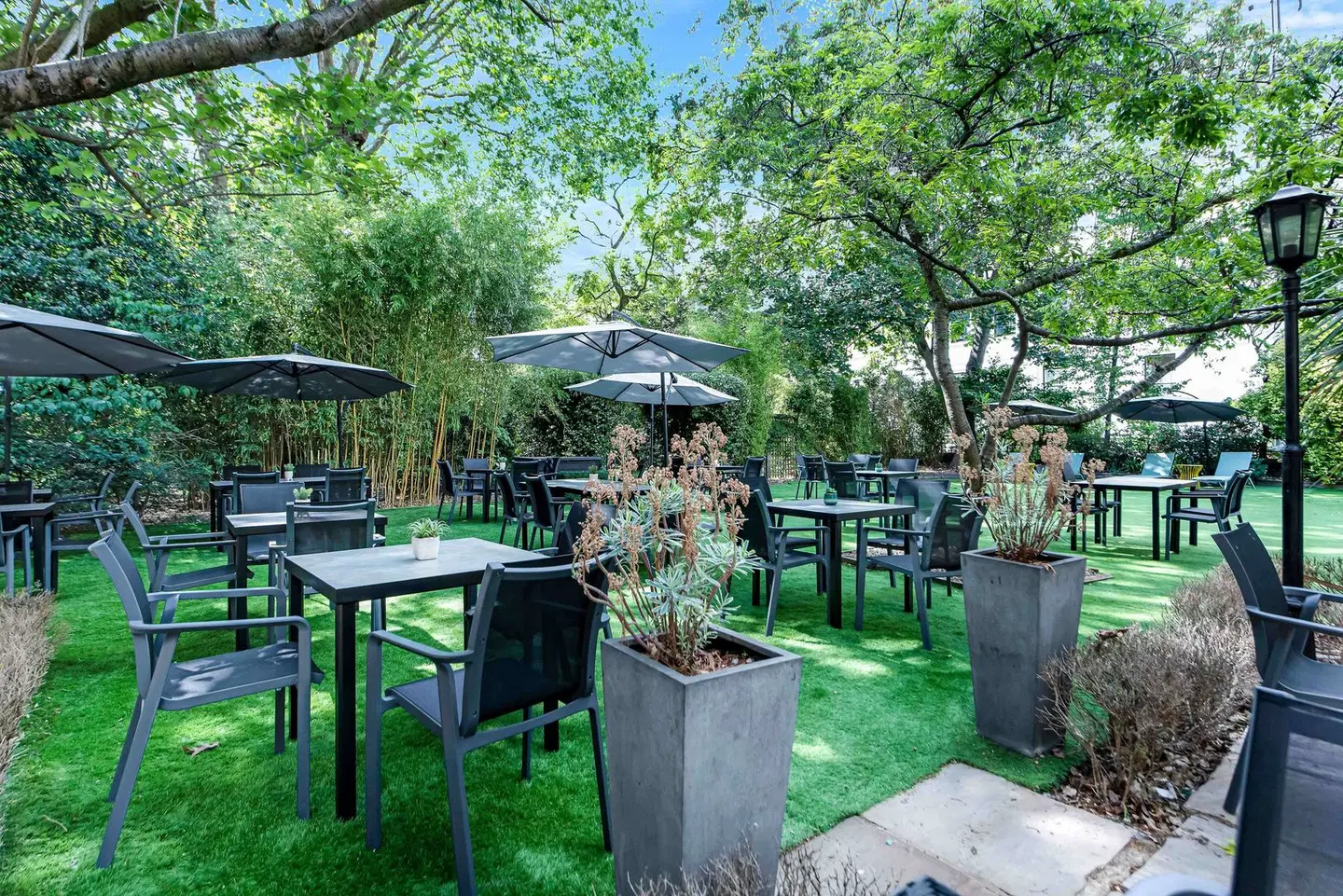DoubleTree by Hilton London Kensington Garten
