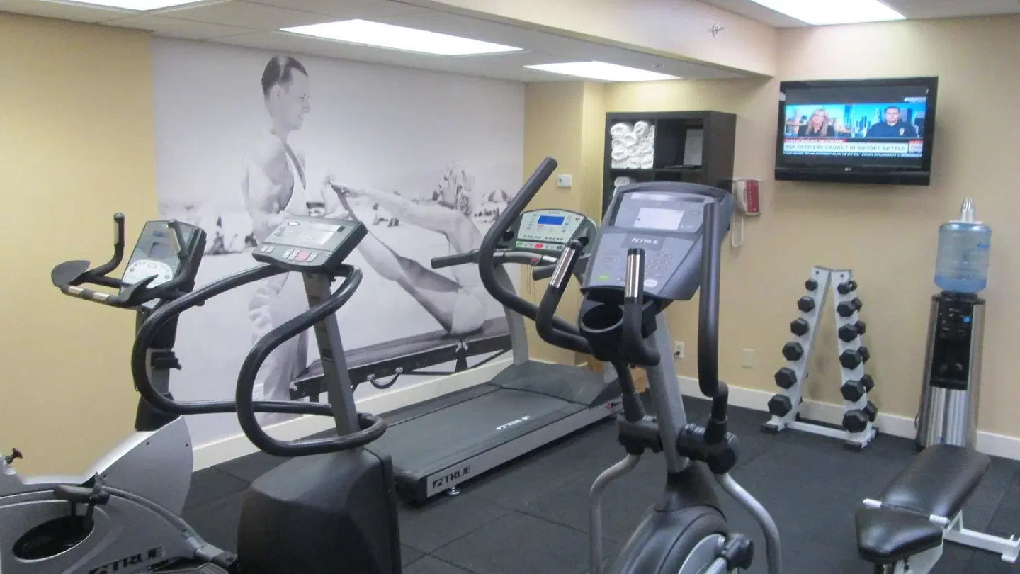Artmore Hotel SPORTS_AND_LEISURE