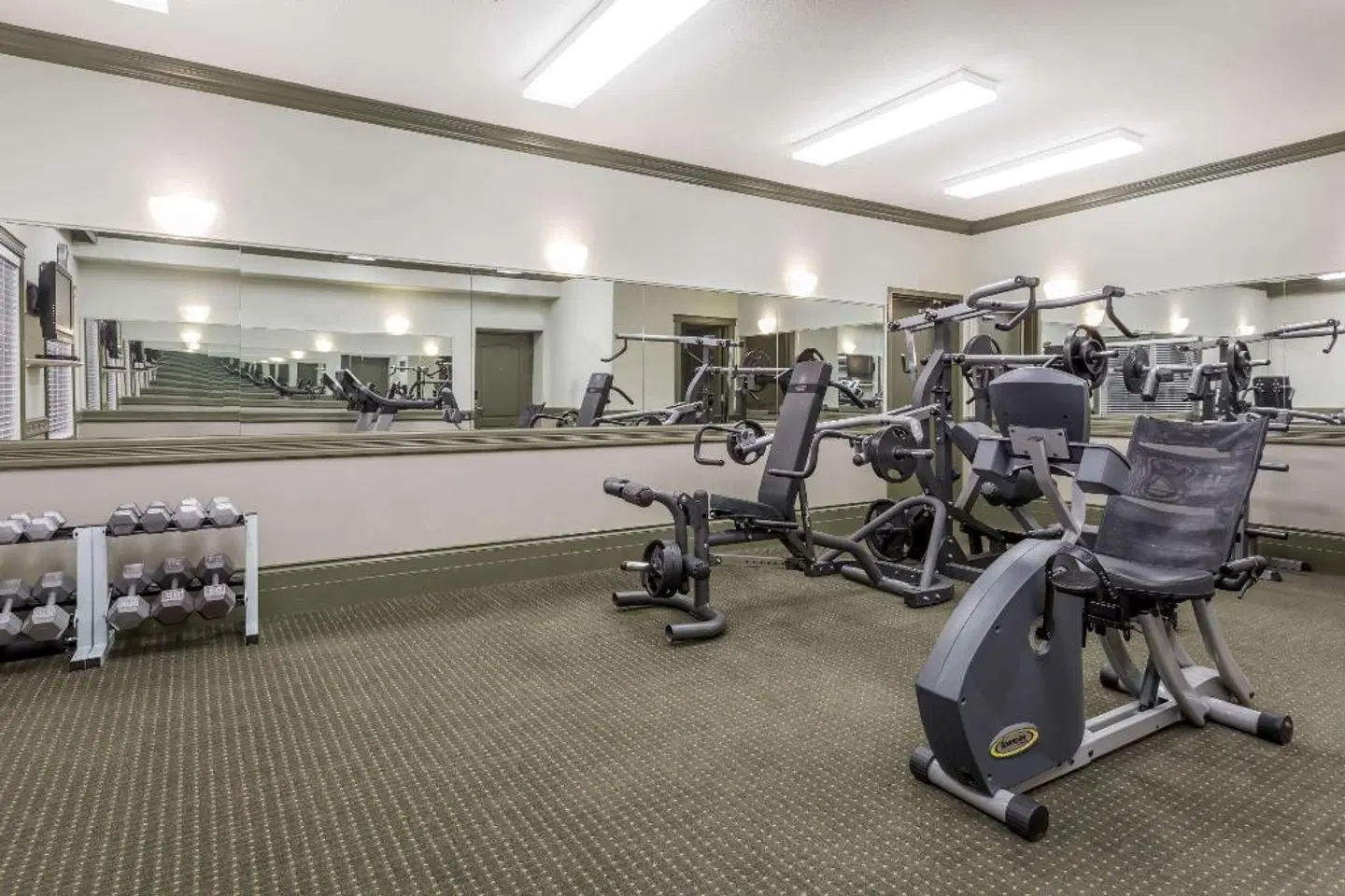 Ramada by Wyndham Hinton SPORTS_AND_LEISURE