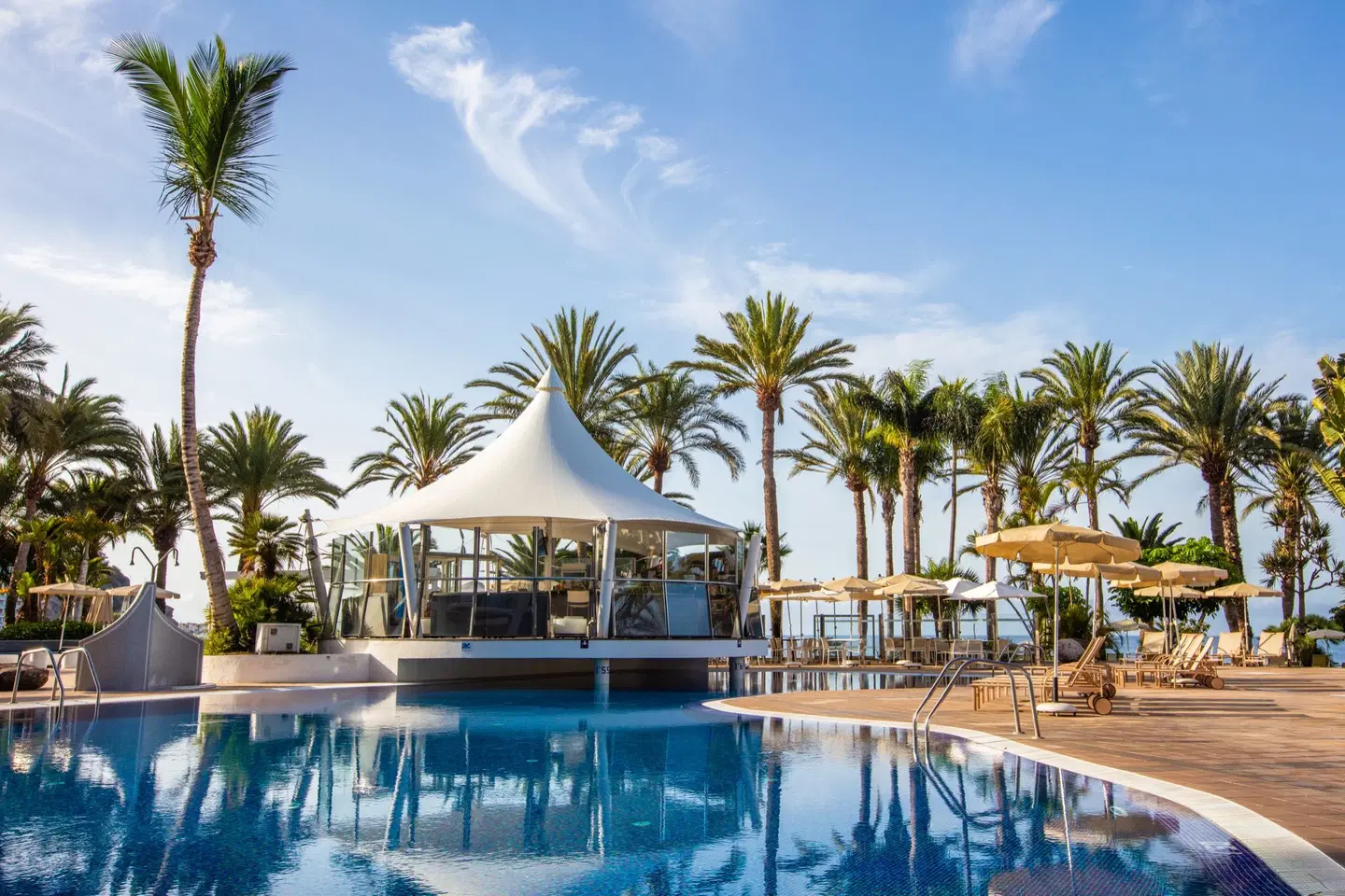 Radisson Blu Resort Gran Canaria OUTDOOR_POOL