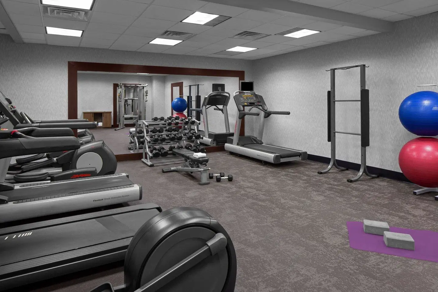 Residence Inn White Plains Westchester County SPORTS_AND_LEISURE