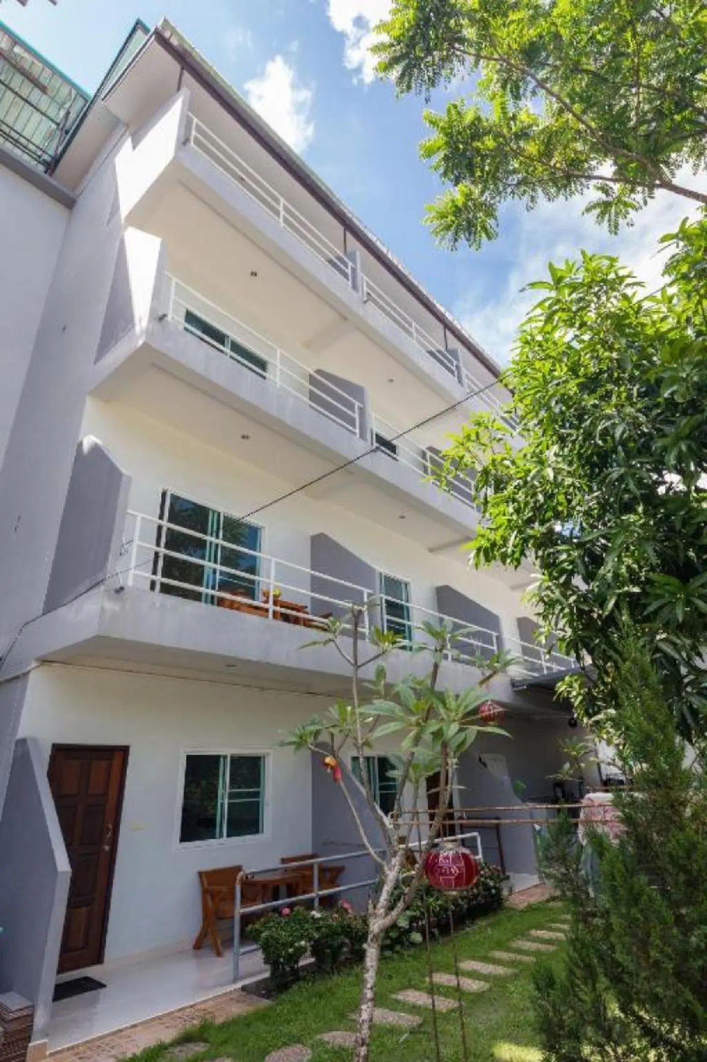 Kasemsuk Guesthouse EXTERIOR