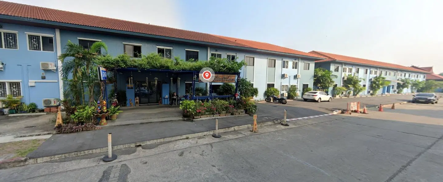The Blue Place Hotel Dmk EXTERIOR