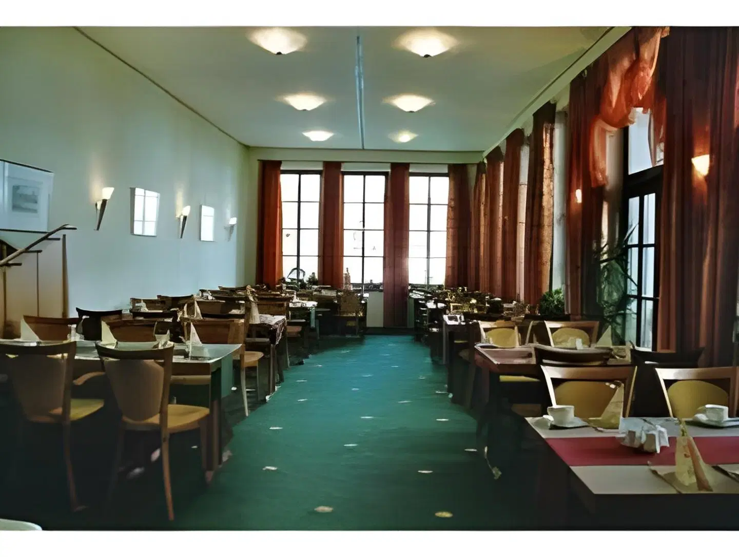 Zur Goldenen Sonne LOUNGE_LOBBY