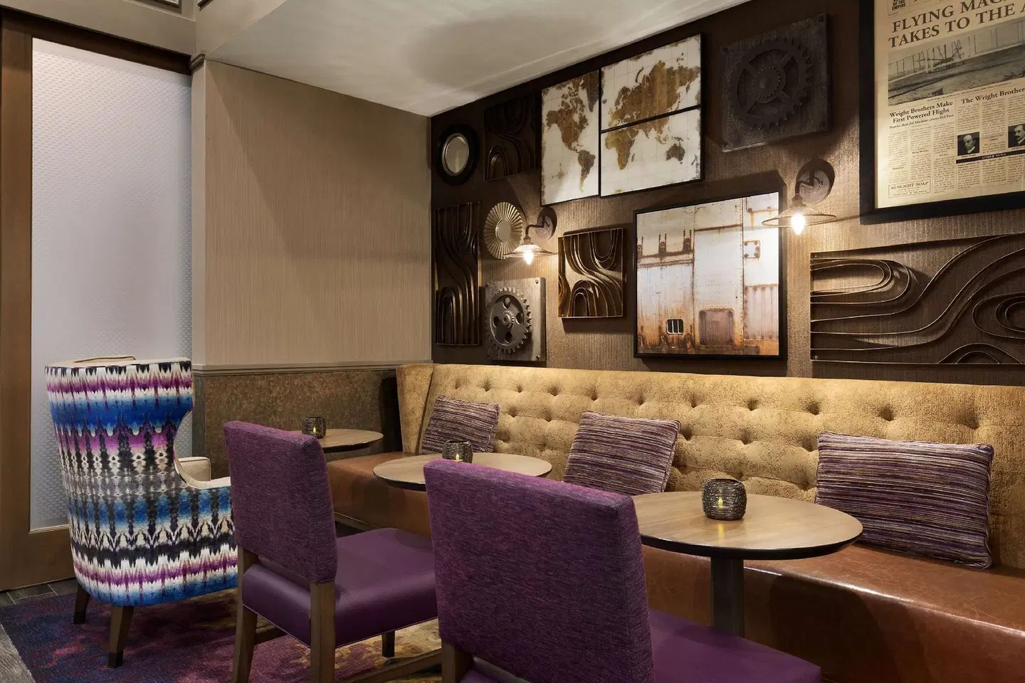 Hampton Inn & Suites Seattle/Renton Bar
