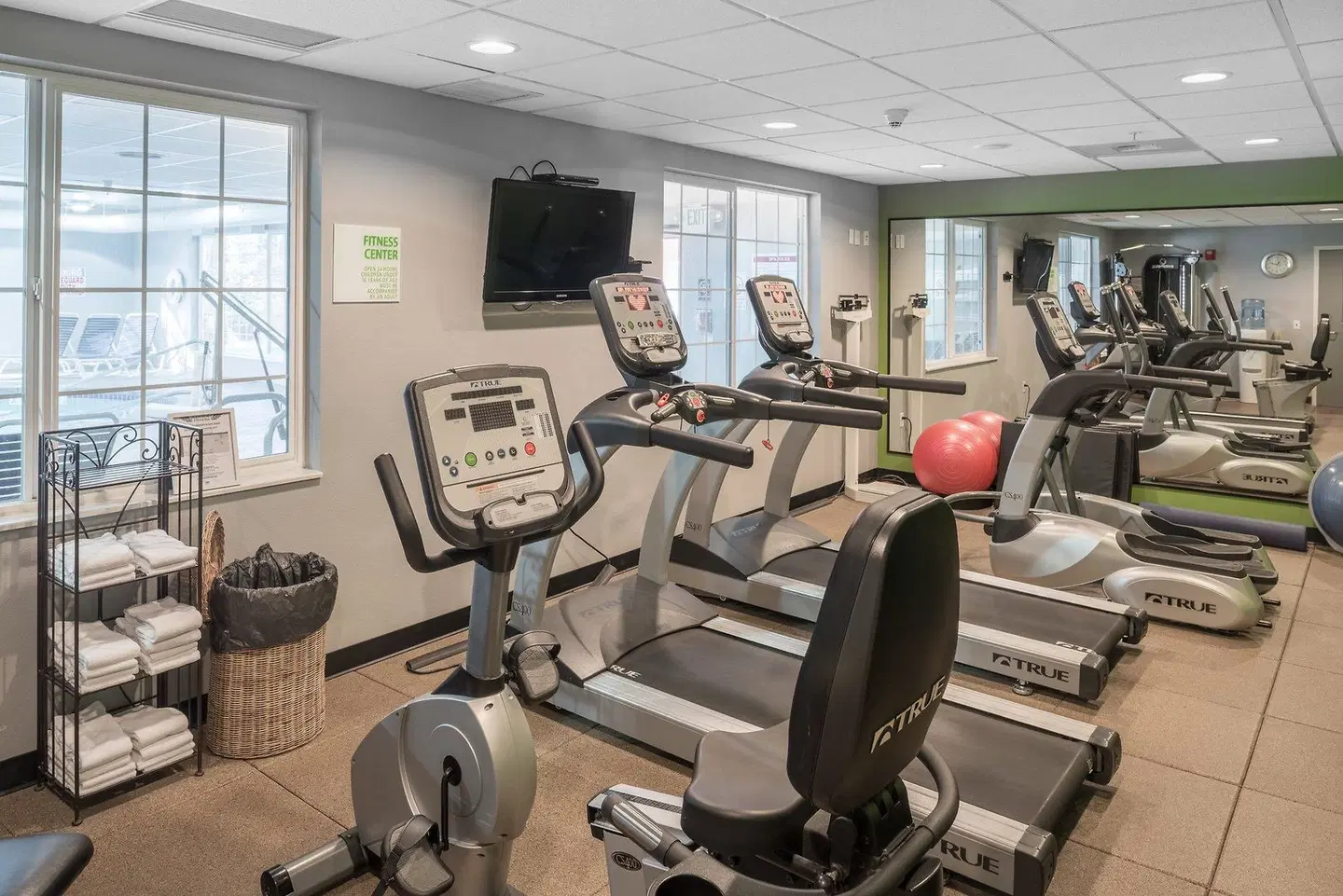 Holiday Inn Spokane Airport SPORTS_AND_LEISURE