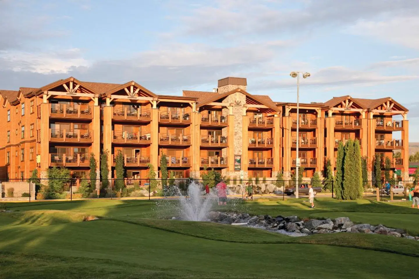 WorldMark Chelan - Lake House EXTERIOR