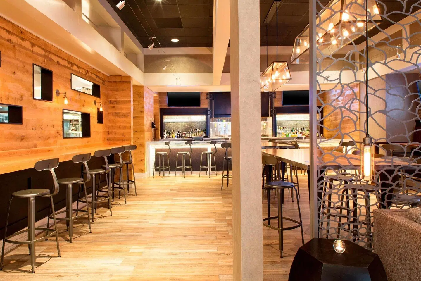 The Westin O'Hare Bar