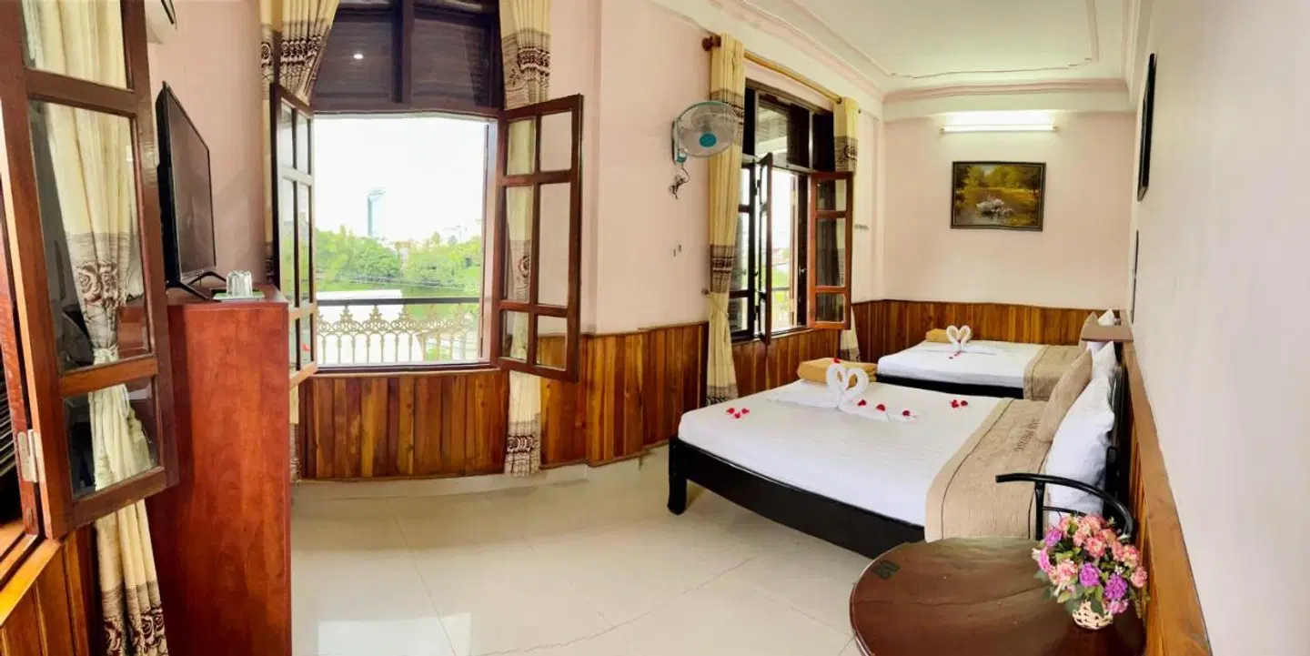Nam Phuong Riverside Villa ROOM_EXAMPLE