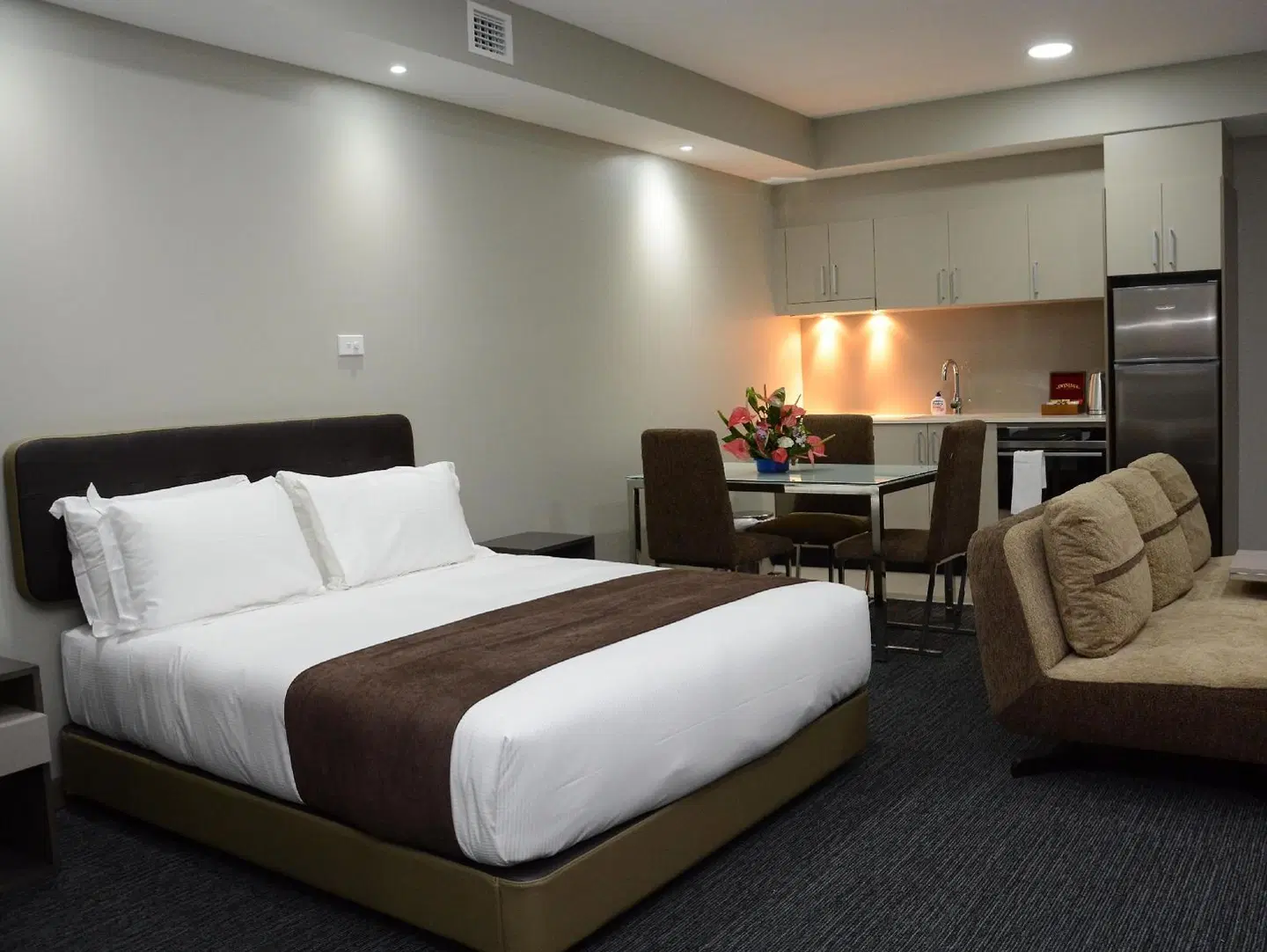 Ratsun Nadi Airport Apartment Hotel ROOM_EXAMPLE