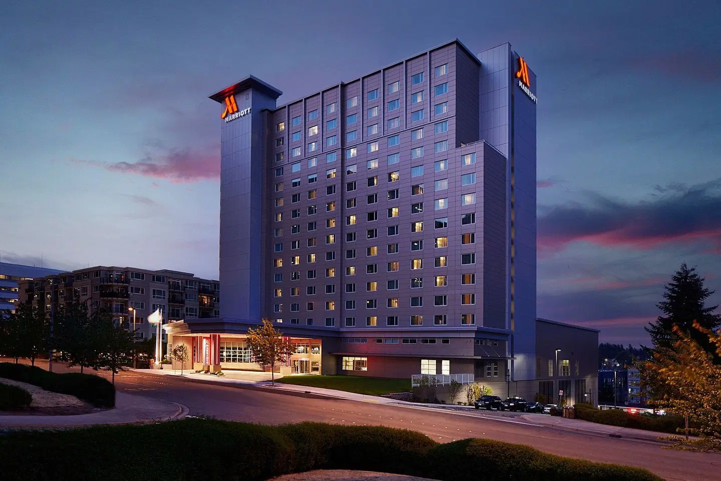 Seattle Marriott Bellevue EXTERIOR