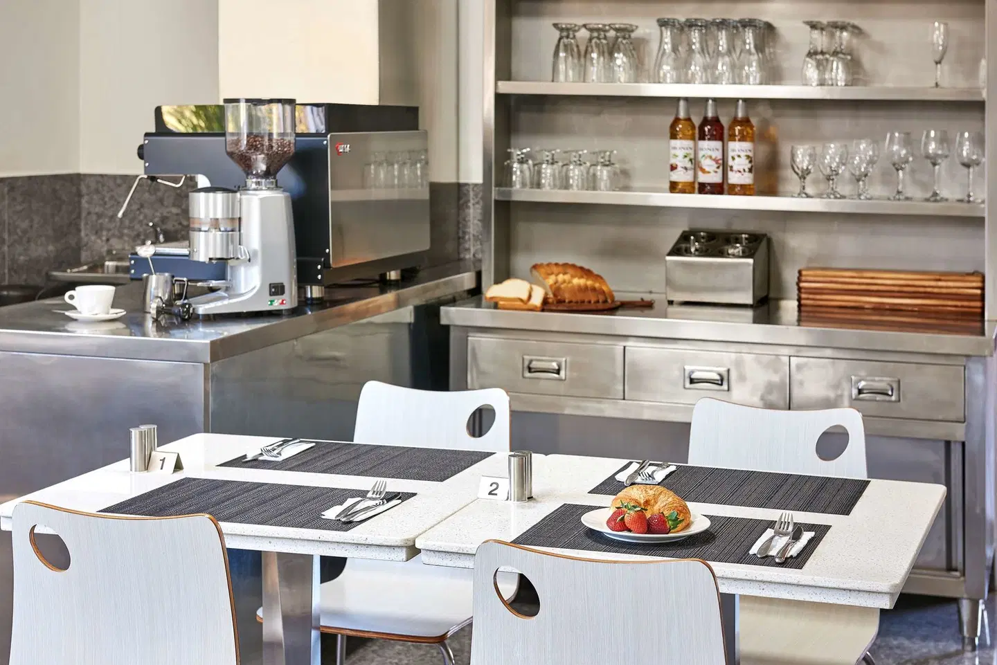 Best Western Casula Motor Inn Restaurant
