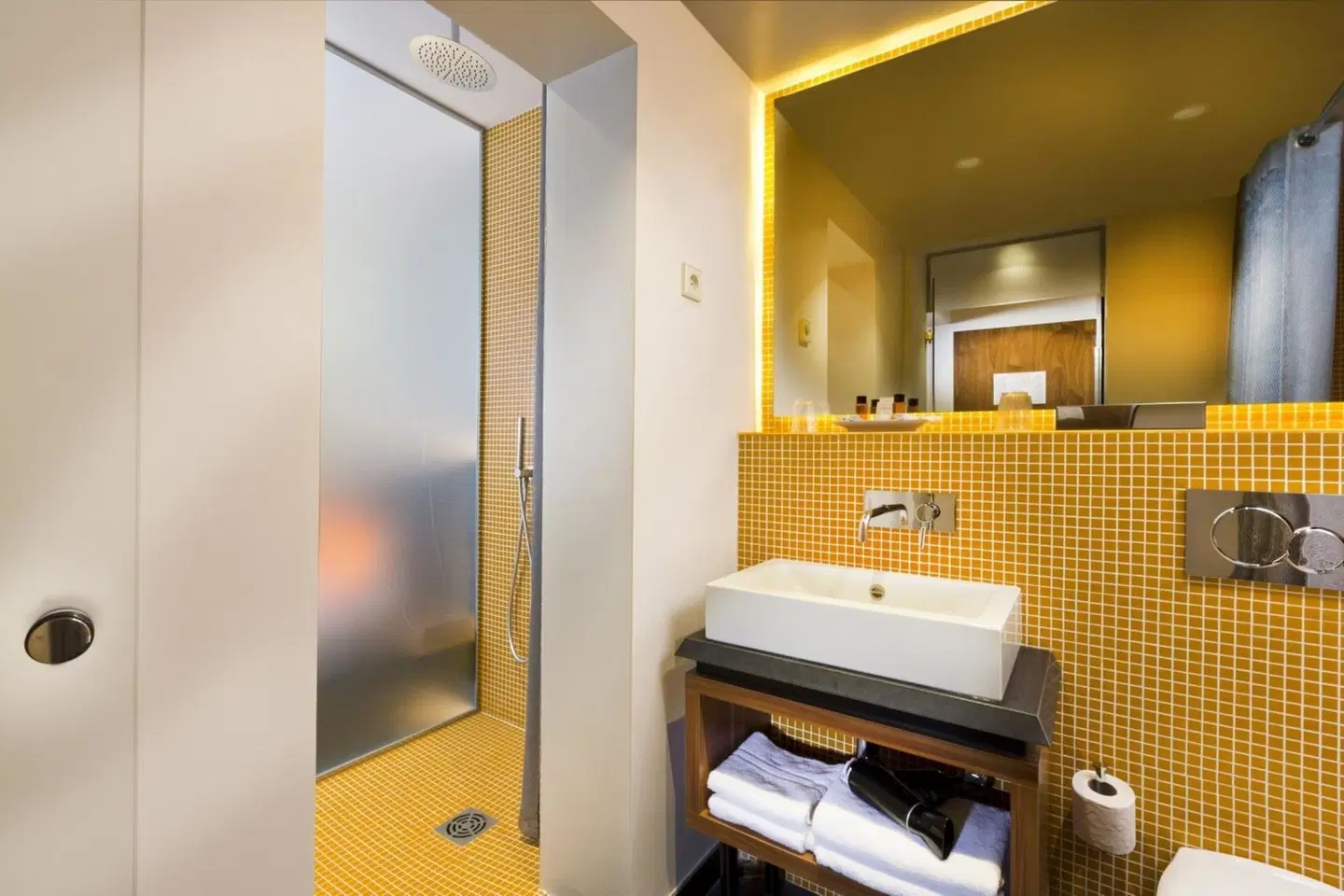 Hôtel Elixir Badezimmer
