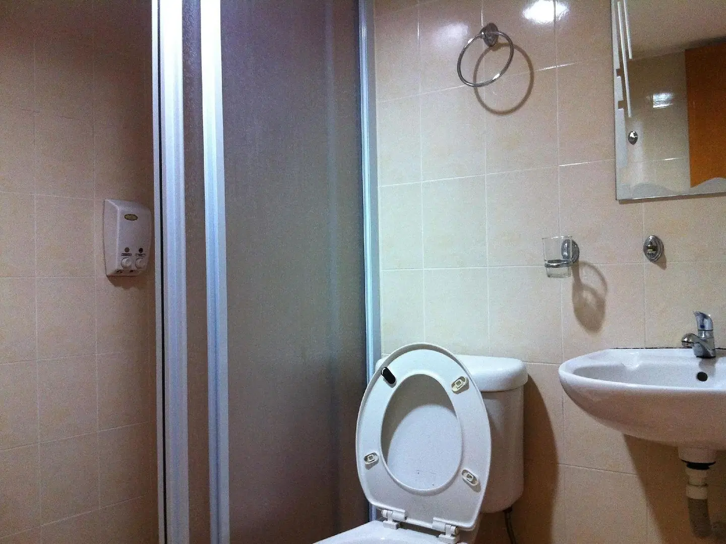 City Star Hotel BATHROOM