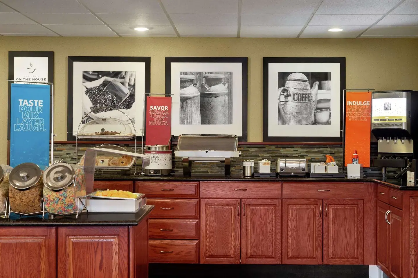 Hampton Inn Sedona LOUNGE_LOBBY