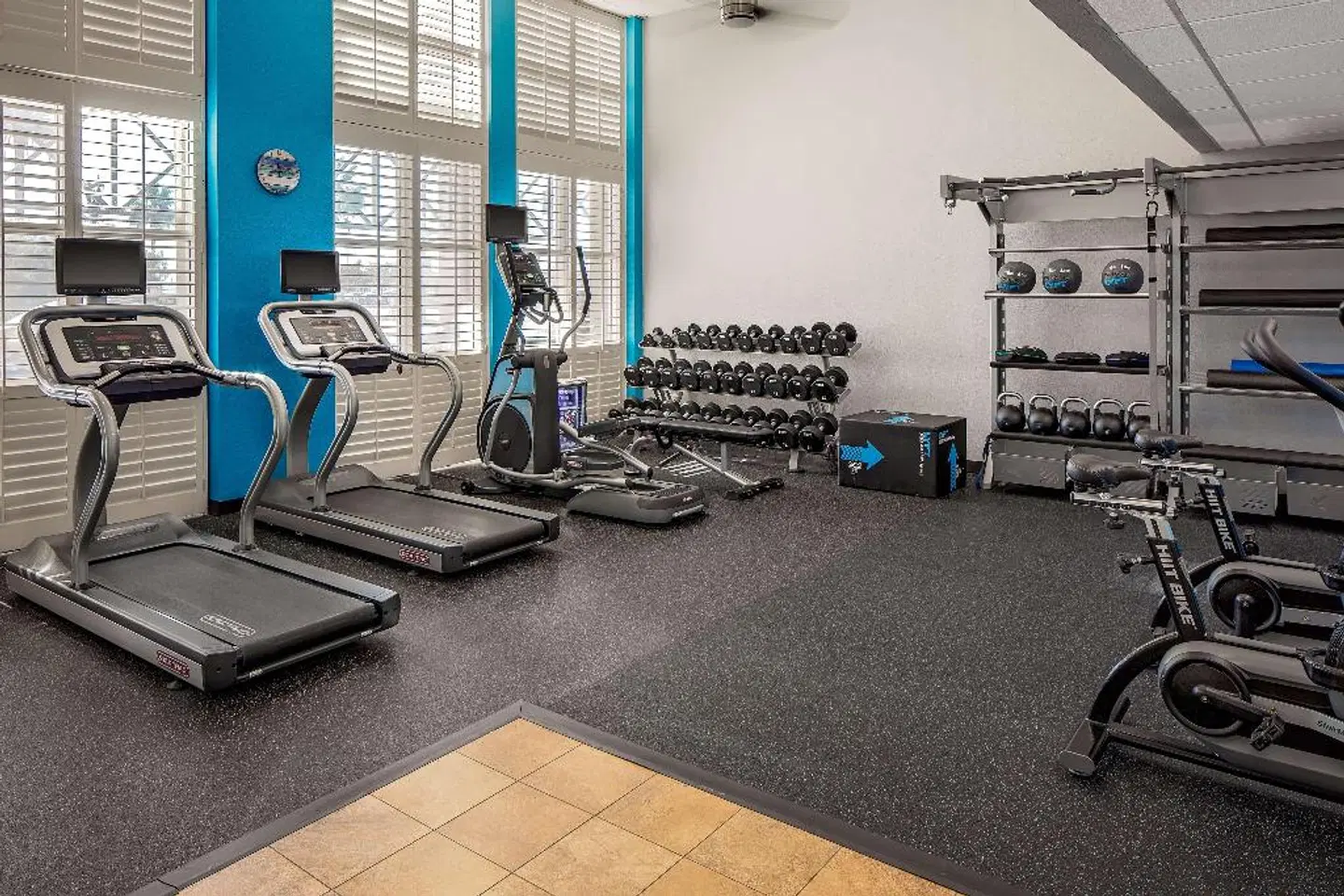 Embassy Suites by Hilton San Diego Bay Downtown SPORTS_AND_LEISURE