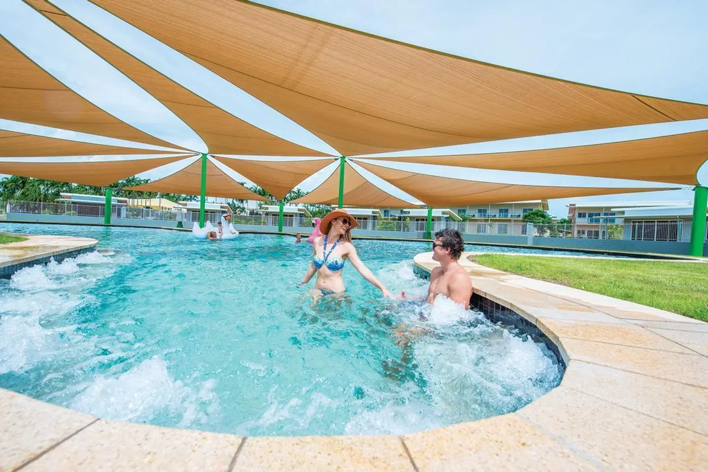 Club Tropical Resort Darwin OUTDOOR_POOL