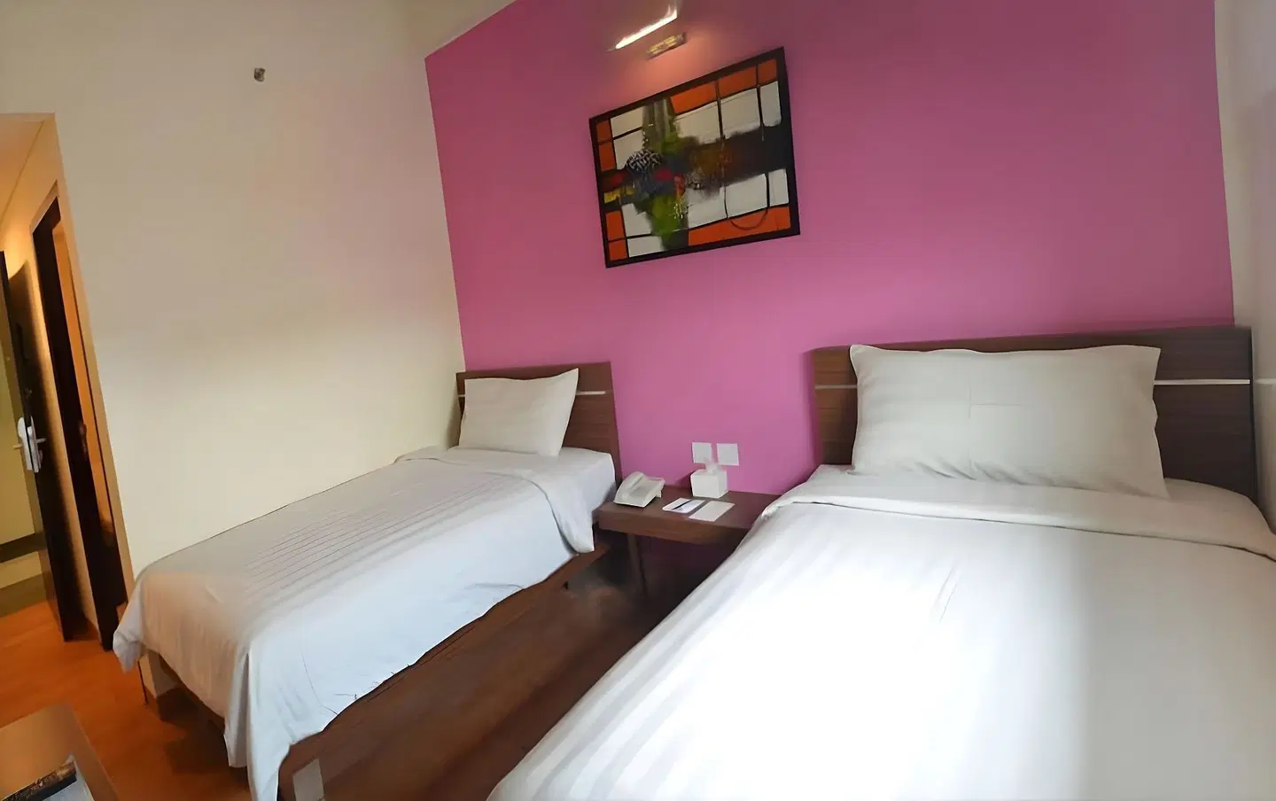 Nite & Day Jakarta Bandengan ROOM_EXAMPLE
