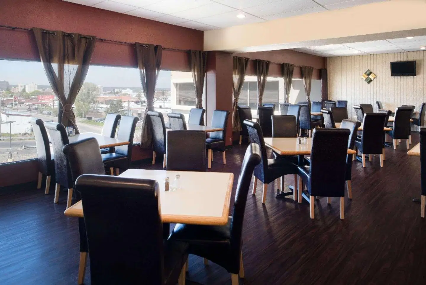 Ramada by Wyndham Downtown Spokane Restaurant