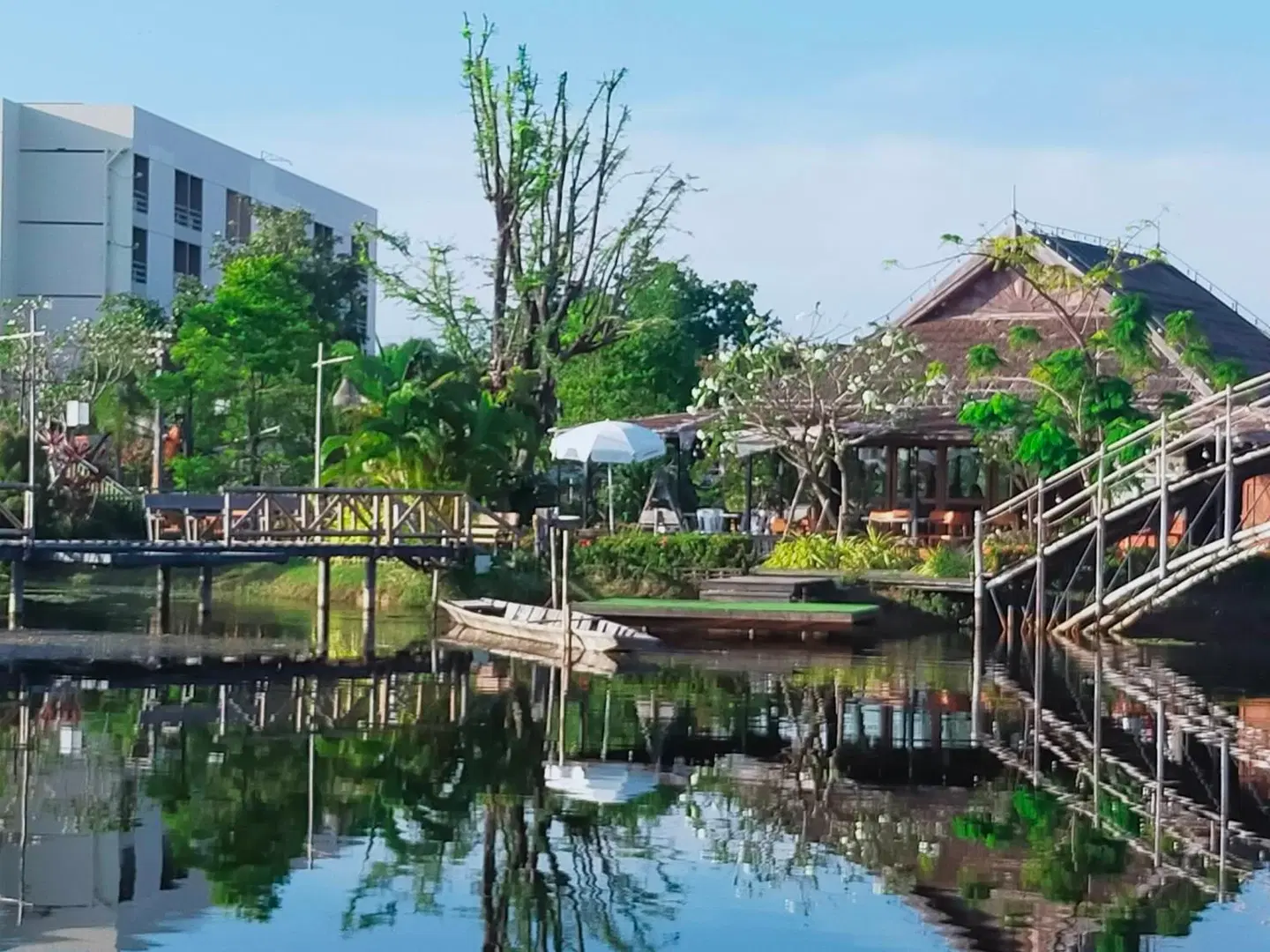 Faikid Hotel OUTDOOR_POOL