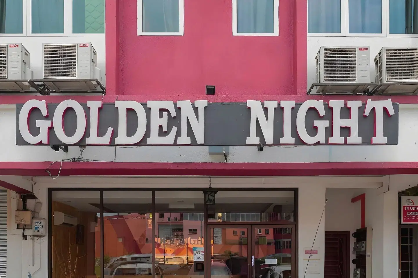 Golden Night Hotel EXTERIOR