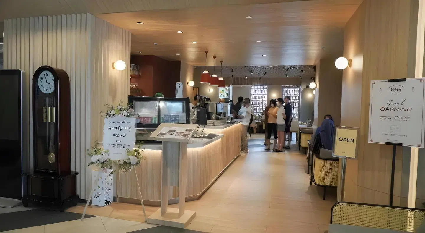 New Hollywood Hotel Pekanbaru RESTAURANT