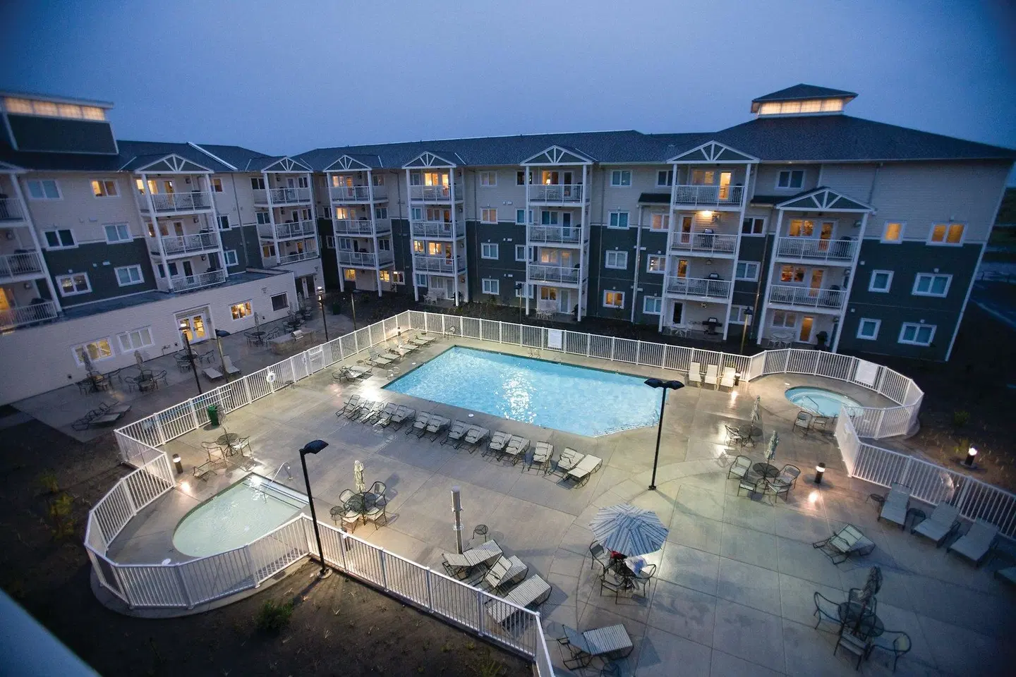 WorldMark Long Beach EXTERIOR