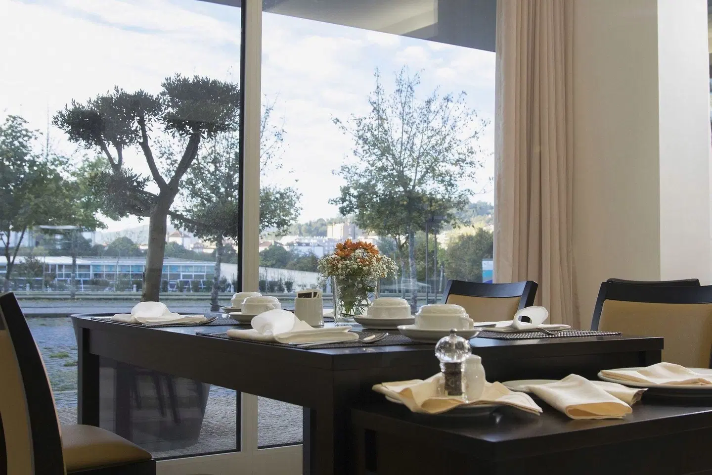 Luna Arcos Hotel Restaurant