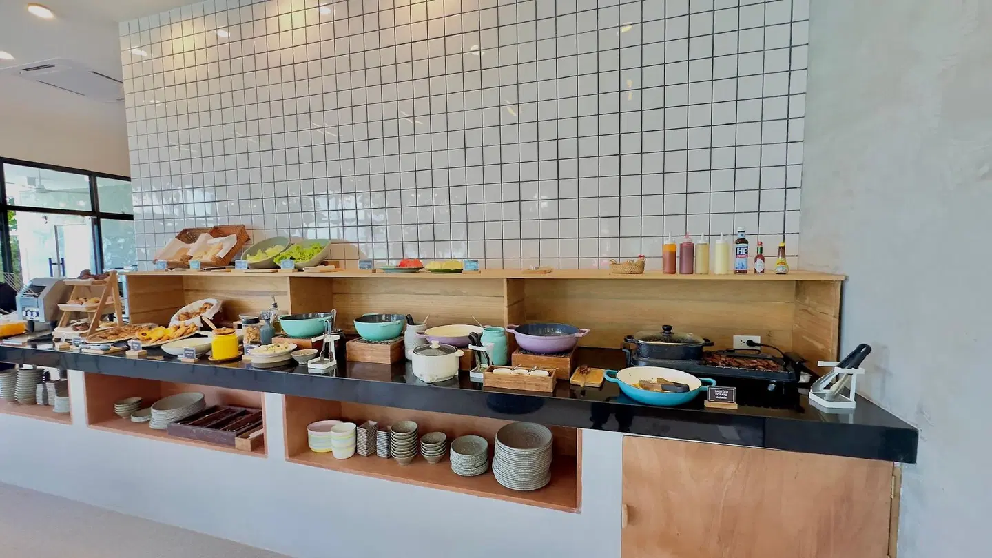 Escape Beach Resort Restaurant