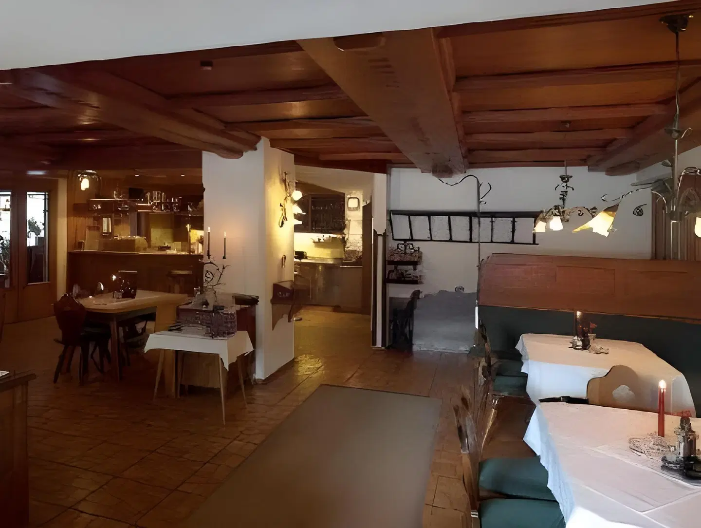 Hotel Linde Bar